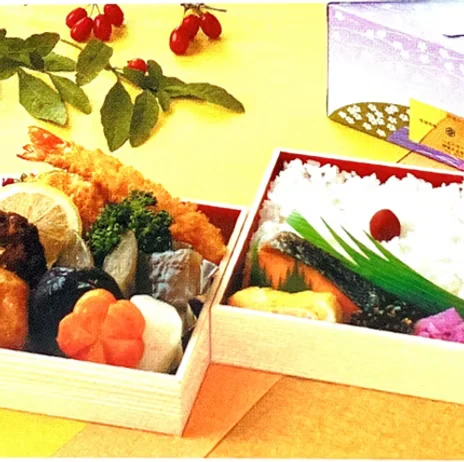孔雀椿のお弁当